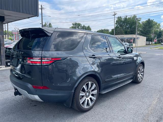 $25998 : 2018 Land Rover Discovery image 10