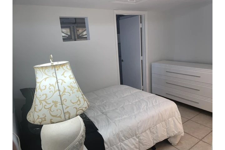 $1160 : ANEXO INDEPENDIENTE AMOBLADO image 4