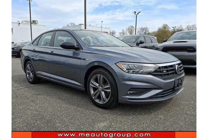$13989 : Volkswagen Jetta 2020 R-Line image 5