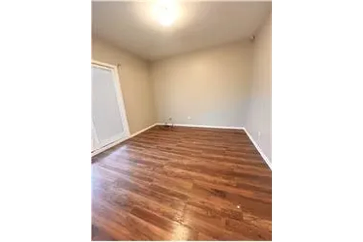 $2925 : Rental property with 3 bedro image 6