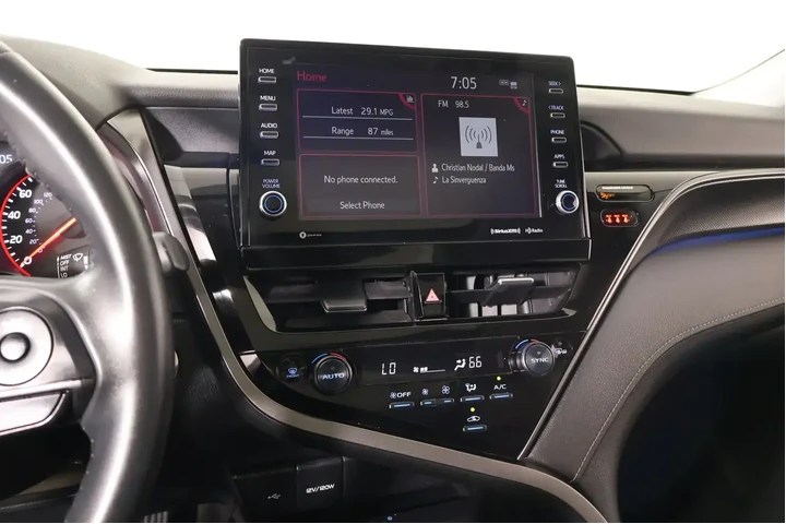$30789 : Toyota Camry 2024 XSE 4dr Se image 5