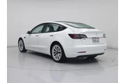 $27998 : Tesla Model 3 2022 4dr Sedan thumbnail