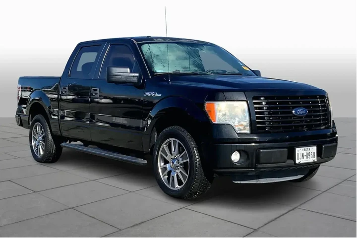 $16588 : Ford F-150 2014 4x2 STX 4dr image 2