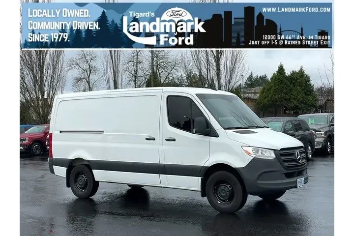 $37995 : Mercedes-Benz Sprinter 2023 image 1