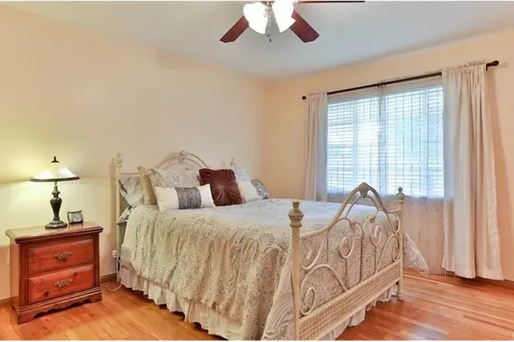 $1500 : Available En Garden Grove image 10