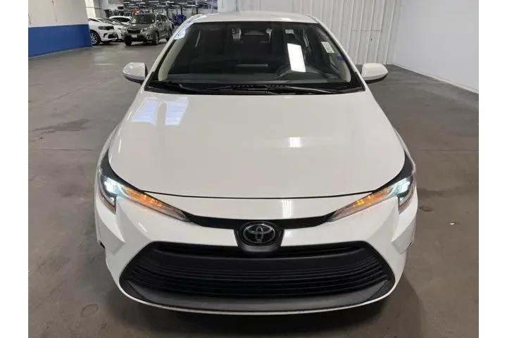 $19473 : Toyota Corolla 2023 LE 4dr S image 8