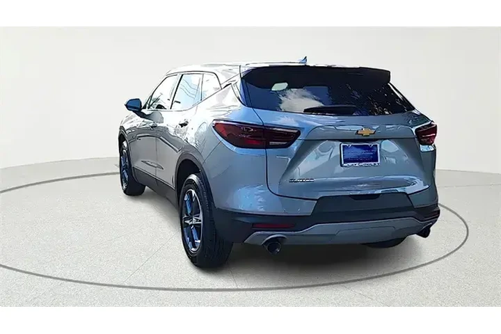 $23933 : Chevrolet Blazer 2024 LT 4dr image 6