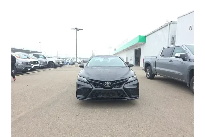 $23900 : Toyota Camry 2023 SE 4dr Sed image 2