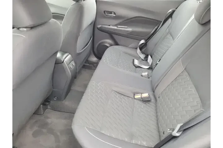 $16821 : Nissan Kicks 2021 SV 4dr Cro image 9