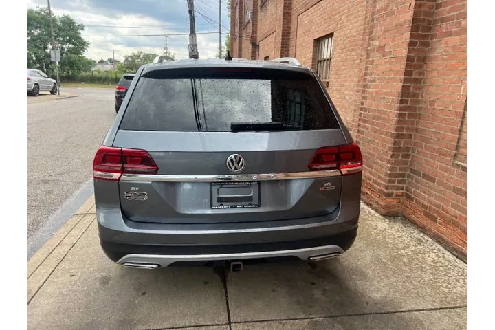 $14000 : 2018 Atlas V6 SE 4Motion image 6