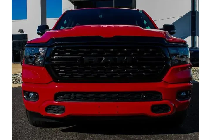 $35990 : Ram 1500 2023 4x4 Big Horn 4 image 2