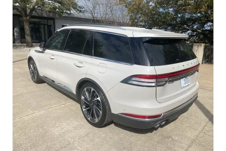 $39980 : Lincoln Aviator 2023 AWD Res image 4
