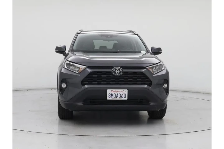 $31998 : Toyota RAV4 2019 XLE Premium image 5