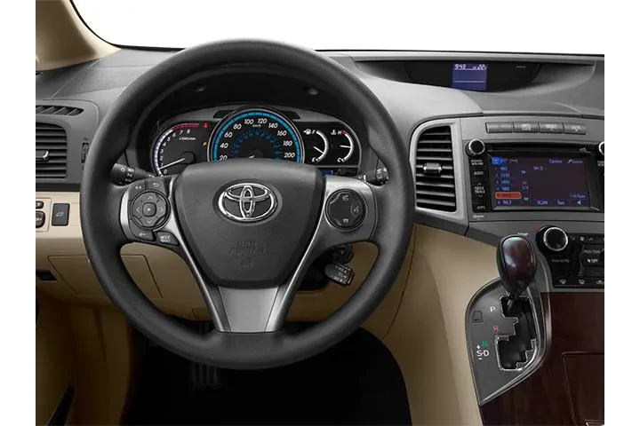 $11999 : Toyota Venza 2013 LE 4cyl 4d image 7