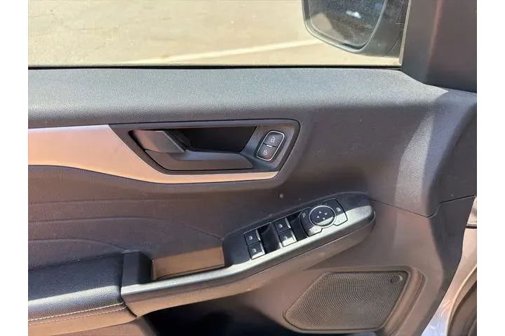 $24992 : Ford Escape Hybrid 2022 SE 4 image 5