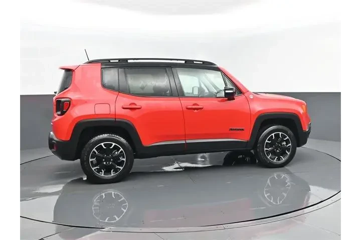 $19999 : Jeep Renegade 2023 4x4 Trail image 4