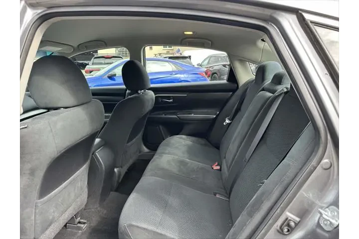 $7997 : Nissan Altima 2015 2.5 SV 4d image 10