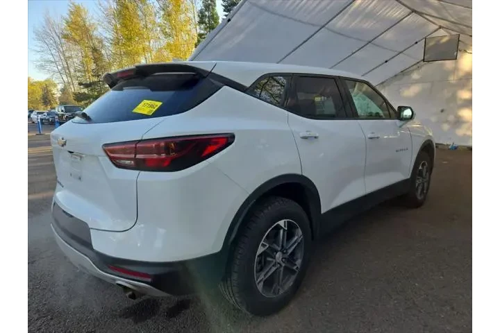 $28299 : Chevrolet Blazer 2025 AWD LT image 4
