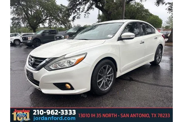 $11458 : Nissan Altima 2016 2.5 4dr S image 3