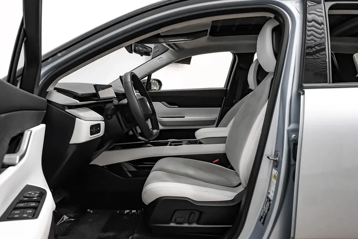 $18290 : 2023 Ocean Extreme image 5