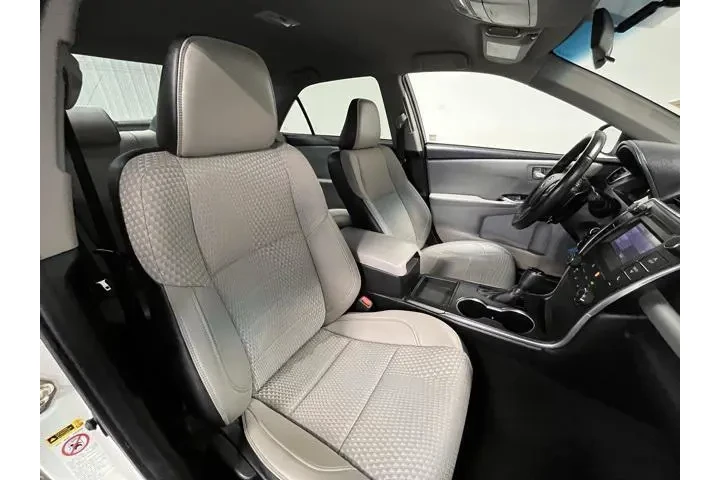 $13952 : Toyota Camry 2015 SE 4dr Sed image 9