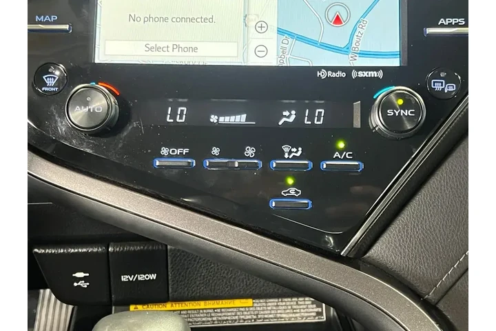 $27500 : Toyota Camry 2019 XLE V6 4dr image 7