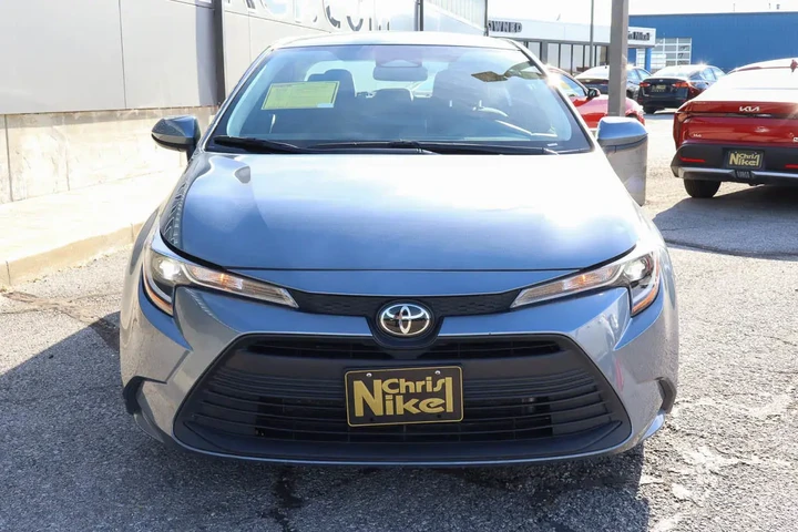 $20788 : 2024 Corolla LE CVT image 2