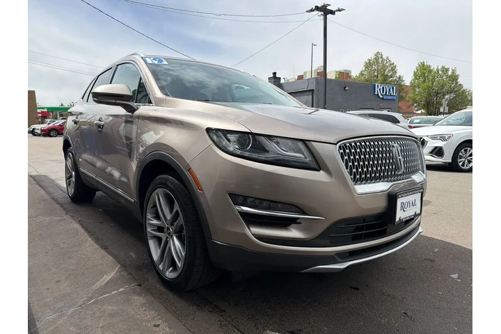 $14995 : 2019 MKC Reserve image 3