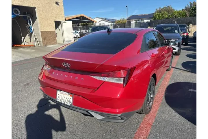 $17995 : Hyundai ELANTRA 2023 SEL 4dr image 3