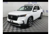 $39775 : Honda Pilot 2023 AWD Touring thumbnail