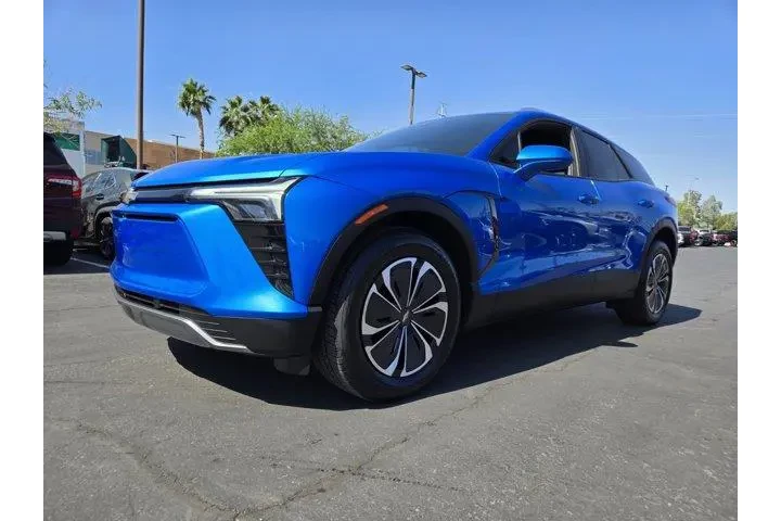 $27991 : Chevrolet Blazer EV 2024 AWD image 2