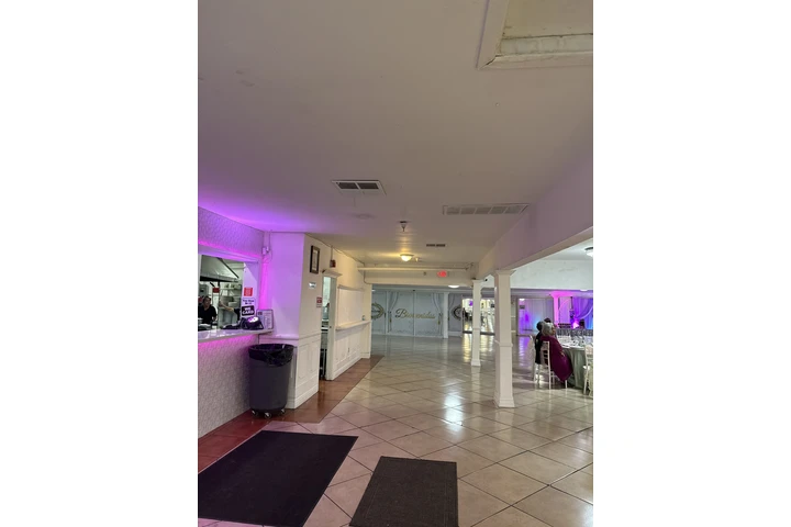Banquet Hall/Salon para Fiesta image 1