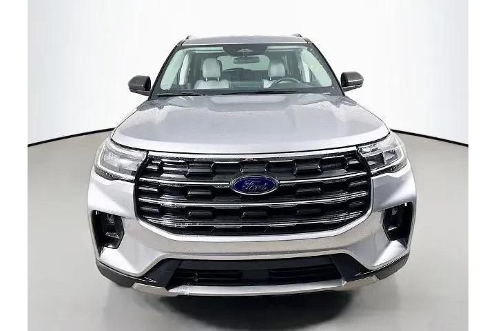 $40000 : Ford Explorer 2025 AWD Activ image 2