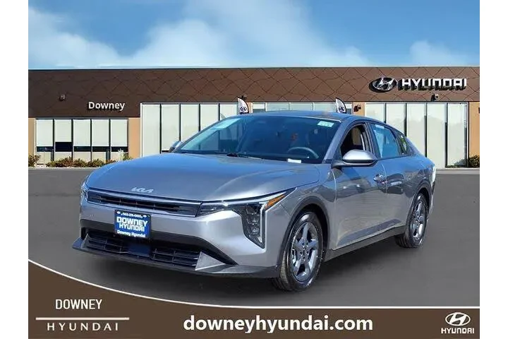 $21958 : Kia K4 2025 LXS 4dr Sedan image 1