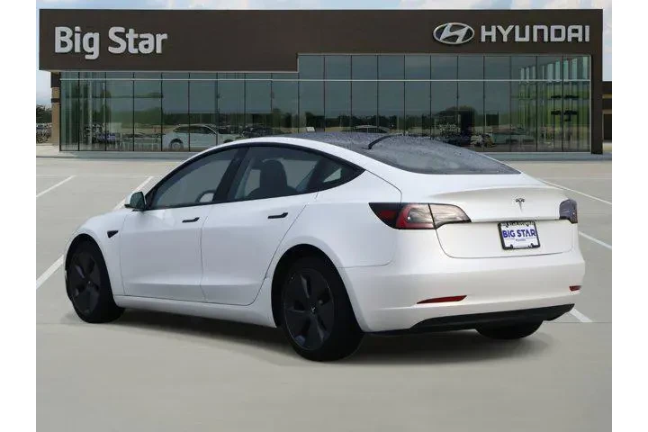 $23988 : Tesla Model 3 2023 4dr Sedan image 3