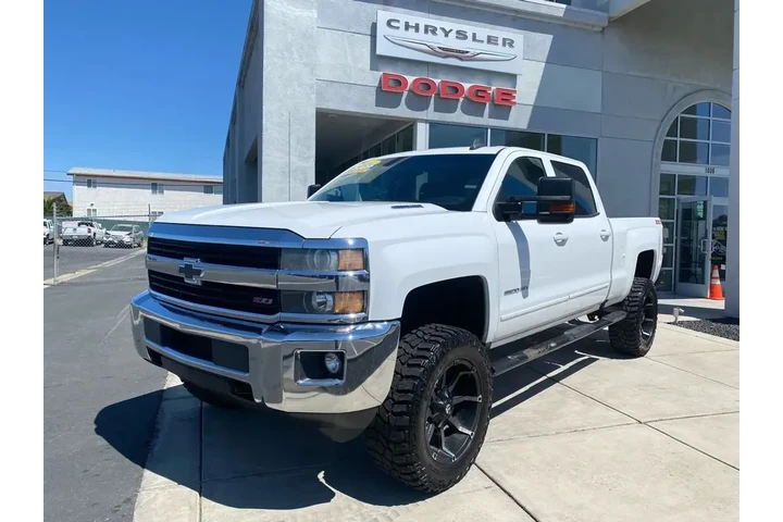 $37988 : Chevrolet Silverado 2500HD 2 image 1