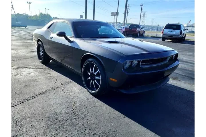 $13995 : 2014 Challenger SXT image 6