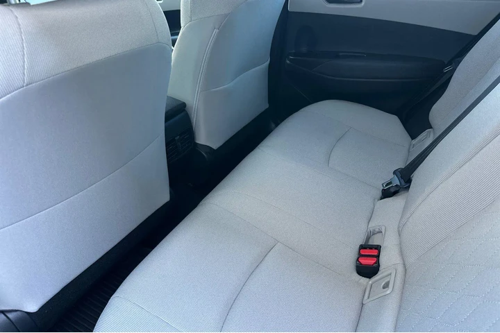 $24900 : Toyota Corolla Cross 2025 L image 8