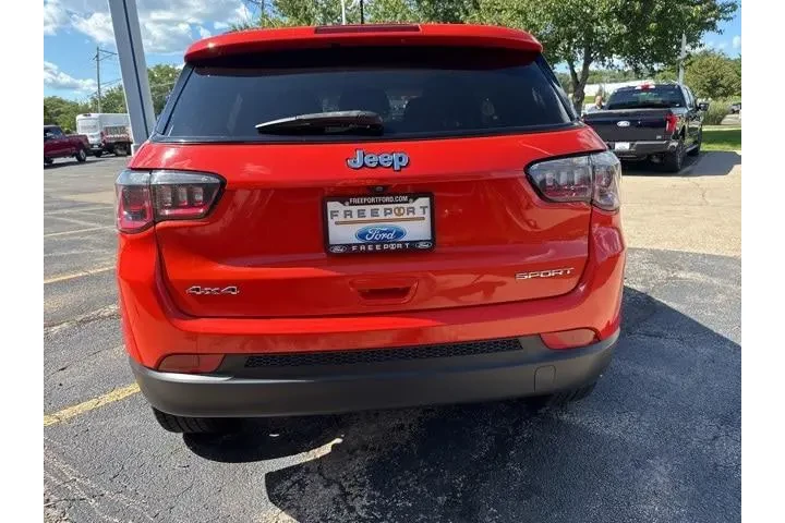 $11990 : Jeep Compass 2018 4x4 Sport image 6