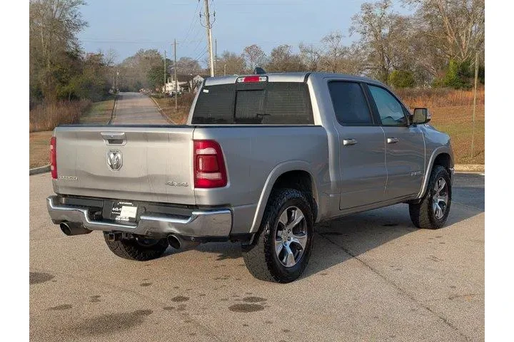 $30999 : Ram 1500 2019 4x4 Laramie 4d image 7
