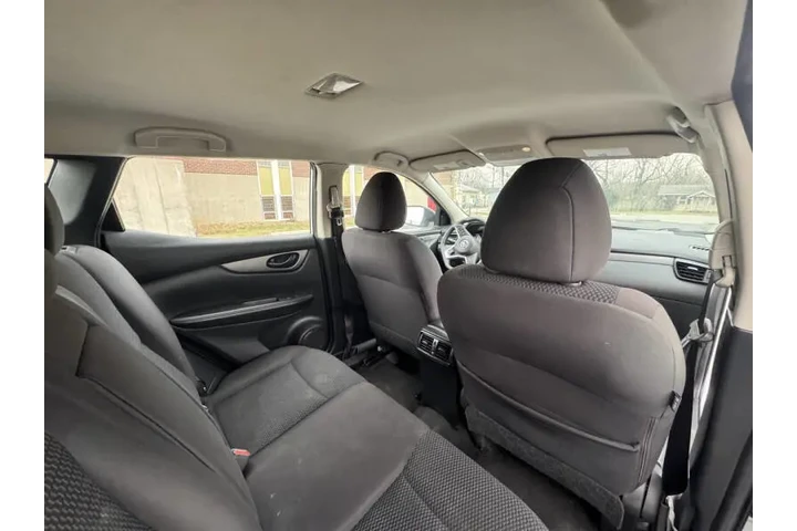 $9999 : 2019 Rogue Sport S image 10