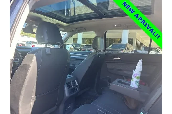 $30039 : Volkswagen Atlas 2023 AWD V6 image 9
