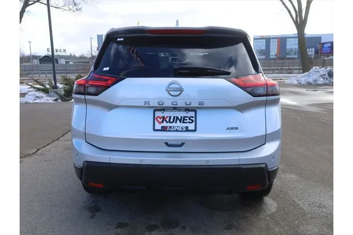 $24877 : Nissan Rogue 2025 AWD SV 4dr image 7