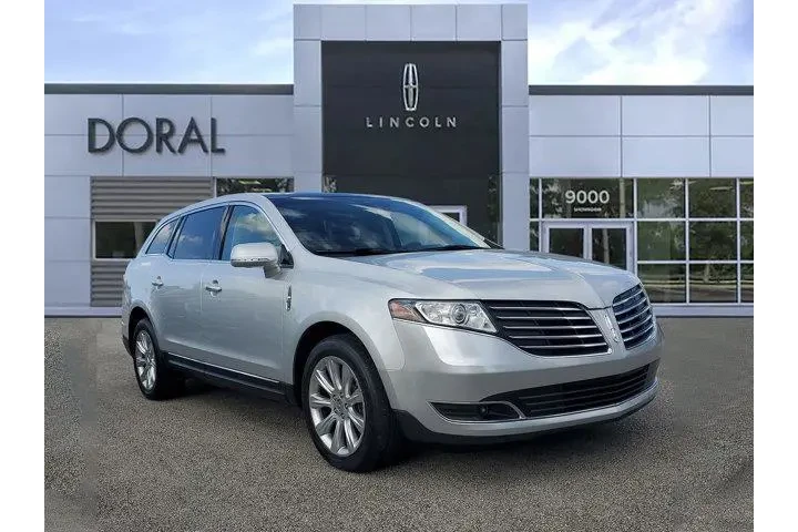 $15990 : Lincoln MKT 2018 Premiere 4d image 1