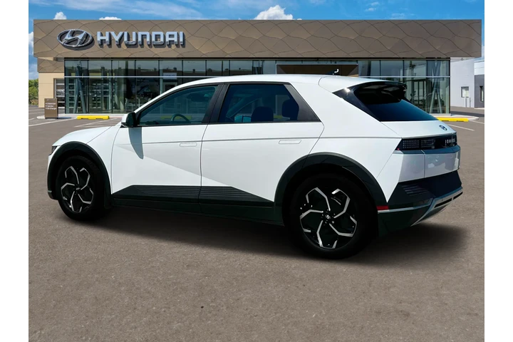 $24500 : Hyundai IONIQ 5 2024 SE Stan image 4
