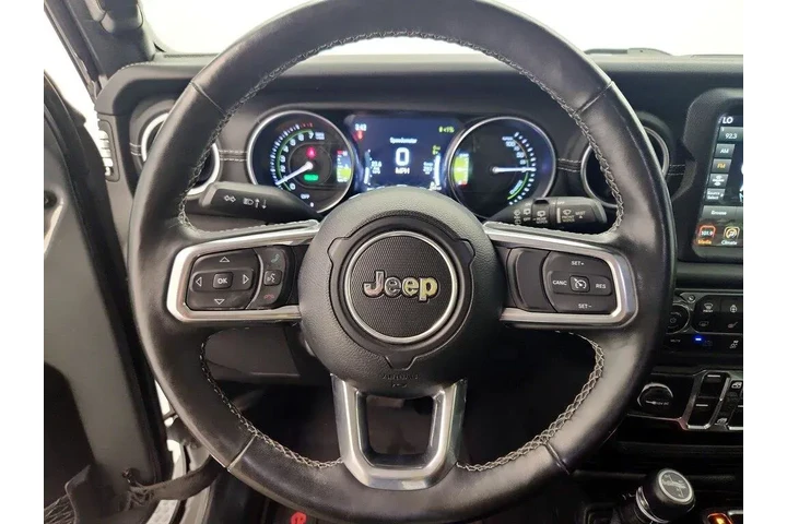 $28998 : Jeep Wrangler 2023 4x4 Sahar image 10