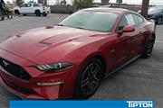 $34038 : Pre-Owned 2019 Mustang GT thumbnail