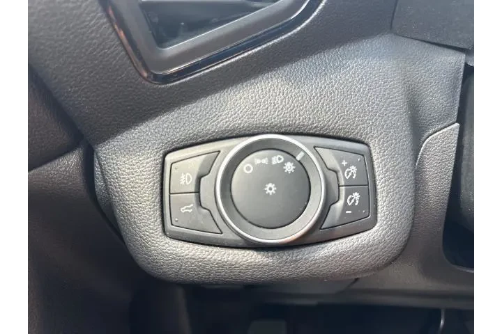 $12997 : Ford Escape 2018 SEL 4dr SUV image 9