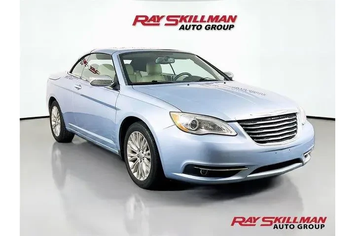 $12975 : Chrysler 200 2013 Limited 2d image 1