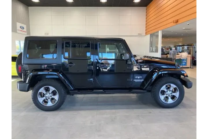 $16700 : Jeep Wrangler Unlimited 2016 image 4
